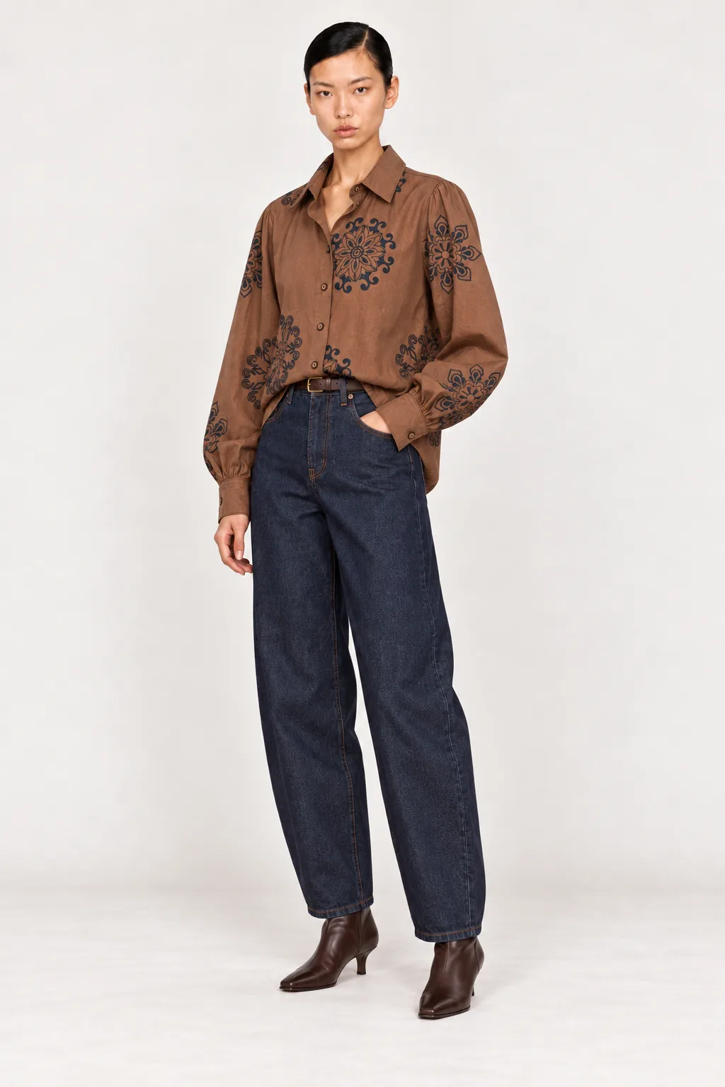 FLORA — Chemise en coton à motifs floraux, vue de trois quarts